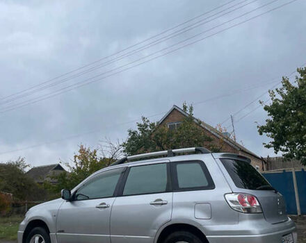 Сірий Міцубісі Аутлендер, об'ємом двигуна 2 л та пробігом 252 тис. км за 4600 $, фото 7 на Automoto.ua