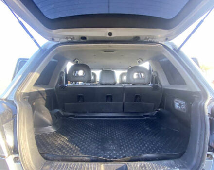 Серый Мицубиси Аутлендер, объемом двигателя 2 л и пробегом 250 тыс. км за 5700 $, фото 5 на Automoto.ua