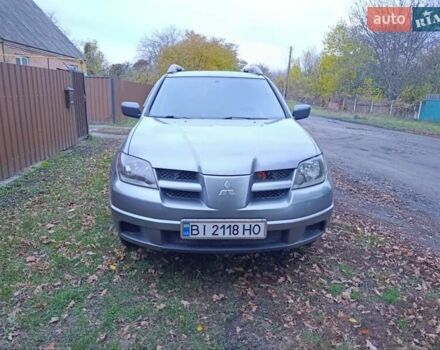 Мицубиси Аутлендер 2003 в Миргороде на Automoto.ua Серый Мицубиси Аутлендер, объемом двигателя 2 л и пробегом 354 тыс. км за 5000 $, фото 1 на Automoto.ua