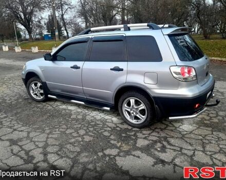 Серый Мицубиси Аутлендер, объемом двигателя 2 л и пробегом 0 тыс. км за 5000 $, фото 8 на Automoto.ua