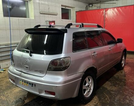 Серый Мицубиси Аутлендер, объемом двигателя 0 л и пробегом 300 тыс. км за 2500 $, фото 2 на Automoto.ua