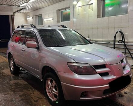 Серый Мицубиси Аутлендер, объемом двигателя 0 л и пробегом 400 тыс. км за 2500 $, фото 3 на Automoto.ua