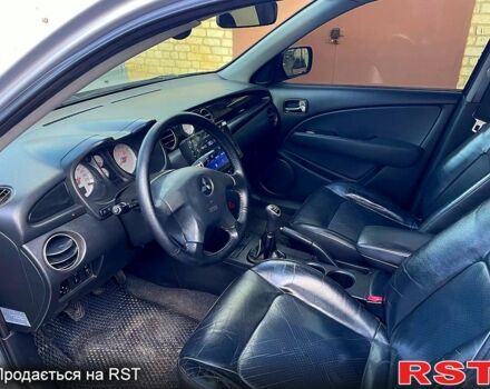 Сірий Міцубісі Аутлендер, об'ємом двигуна 2 л та пробігом 333 тис. км за 4850 $, фото 13 на Automoto.ua