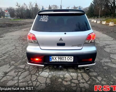 Серый Мицубиси Аутлендер, объемом двигателя 2 л и пробегом 0 тыс. км за 5000 $, фото 7 на Automoto.ua