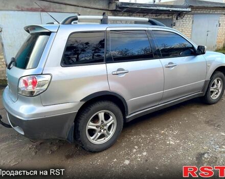 Сірий Міцубісі Аутлендер, об'ємом двигуна 2 л та пробігом 333 тис. км за 4850 $, фото 6 на Automoto.ua