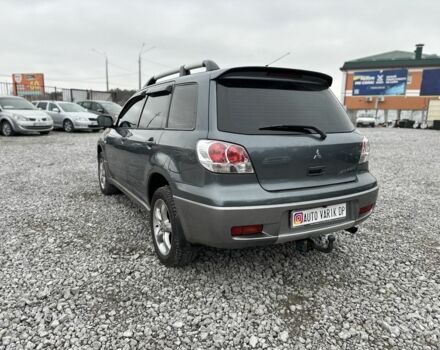 Серый Мицубиси Аутлендер, объемом двигателя 0 л и пробегом 265 тыс. км за 6300 $, фото 5 на Automoto.ua