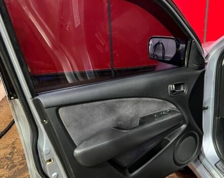 Серый Мицубиси Аутлендер, объемом двигателя 0 л и пробегом 400 тыс. км за 2500 $, фото 5 на Automoto.ua