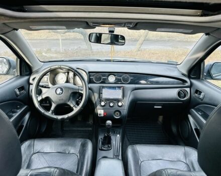 Сірий Міцубісі Аутлендер, об'ємом двигуна 2 л та пробігом 280 тис. км за 3500 $, фото 13 на Automoto.ua