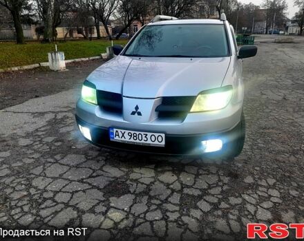 Серый Мицубиси Аутлендер, объемом двигателя 2 л и пробегом 0 тыс. км за 5000 $, фото 10 на Automoto.ua