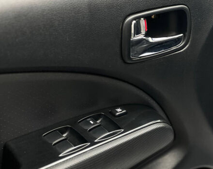 Сірий Міцубісі Аутлендер, об'ємом двигуна 2.4 л та пробігом 240 тис. км за 6700 $, фото 7 на Automoto.ua