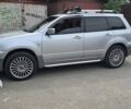 Сірий Міцубісі Аутлендер, об'ємом двигуна 2 л та пробігом 300 тис. км за 7000 $, фото 7 на Automoto.ua