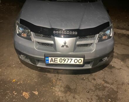 Сірий Міцубісі Аутлендер, об'ємом двигуна 2.4 л та пробігом 275 тис. км за 6400 $, фото 10 на Automoto.ua