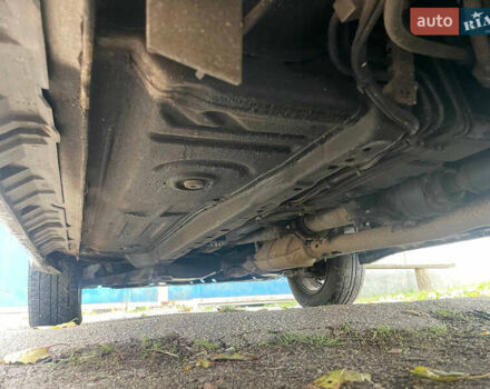 Сірий Міцубісі Аутлендер, об'ємом двигуна 2 л та пробігом 252 тис. км за 4600 $, фото 32 на Automoto.ua