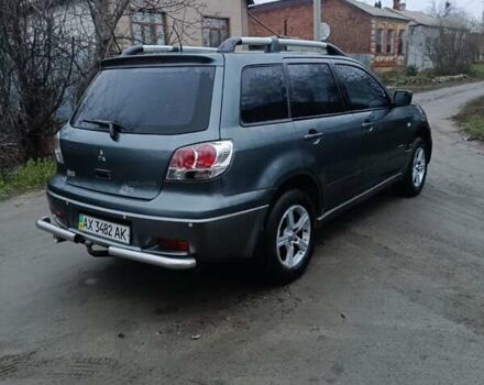 Сірий Міцубісі Аутлендер, об'ємом двигуна 2 л та пробігом 160 тис. км за 4800 $, фото 3 на Automoto.ua