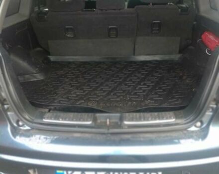 Сірий Міцубісі Аутлендер, об'ємом двигуна 2.35 л та пробігом 286 тис. км за 7400 $, фото 2 на Automoto.ua