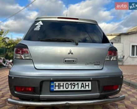 Сірий Міцубісі Аутлендер, об'ємом двигуна 2.4 л та пробігом 161 тис. км за 7500 $, фото 7 на Automoto.ua