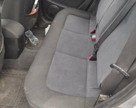 Серый Мицубиси Аутлендер, объемом двигателя 0 л и пробегом 275 тыс. км за 3000 $, фото 1 на Automoto.ua