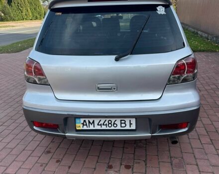 Серый Мицубиси Аутлендер, объемом двигателя 2.4 л и пробегом 221 тыс. км за 5550 $, фото 6 на Automoto.ua