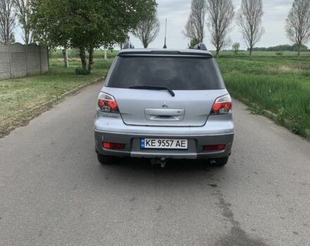 Серый Мицубиси Аутлендер, объемом двигателя 2.4 л и пробегом 229 тыс. км за 4850 $, фото 4 на Automoto.ua