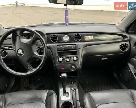 Сірий Міцубісі Аутлендер, об'ємом двигуна 2.38 л та пробігом 252 тис. км за 5400 $, фото 6 на Automoto.ua