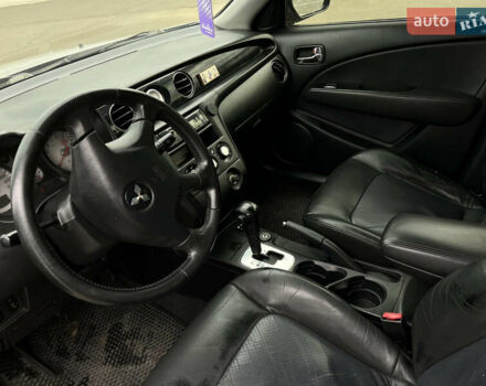 Сірий Міцубісі Аутлендер, об'ємом двигуна 2.38 л та пробігом 252 тис. км за 5400 $, фото 9 на Automoto.ua