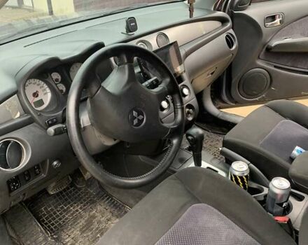 Сірий Міцубісі Аутлендер, об'ємом двигуна 2.4 л та пробігом 230 тис. км за 5927 $, фото 3 на Automoto.ua