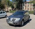 Серый Мицубиси Аутлендер, объемом двигателя 0 л и пробегом 220 тыс. км за 2949 $, фото 1 на Automoto.ua