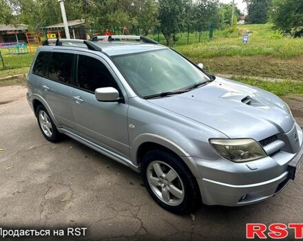 Сірий Міцубісі Аутлендер, об'ємом двигуна 2 л та пробігом 250 тис. км за 5800 $, фото 11 на Automoto.ua