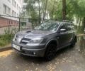 Серый Мицубиси Аутлендер, объемом двигателя 2 л и пробегом 363 тыс. км за 5000 $, фото 1 на Automoto.ua