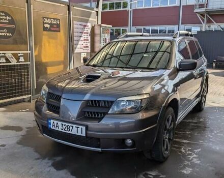 Сірий Міцубісі Аутлендер, об'ємом двигуна 2 л та пробігом 261 тис. км за 7200 $, фото 37 на Automoto.ua