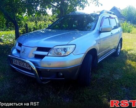 Мицубиси Аутлендер 2006 в Золотоноше на Automoto.ua Серый Мицубиси Аутлендер, объемом двигателя 2 л и пробегом 250 тыс. км за 5500 $, фото 7 на Automoto.ua