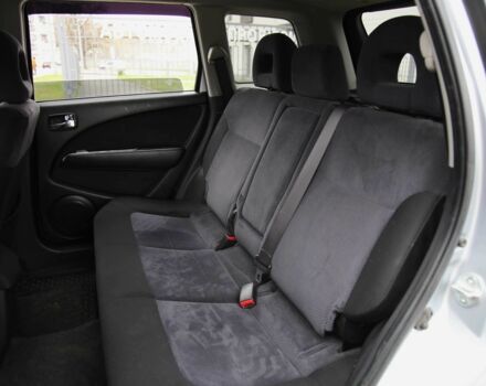 Серый Мицубиси Аутлендер, объемом двигателя 2.4 л и пробегом 171 тыс. км за 8200 $, фото 7 на Automoto.ua