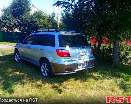 Мицубиси Аутлендер 2006 в Золотоноше на Automoto.ua Серый Мицубиси Аутлендер, объемом двигателя 2 л и пробегом 250 тыс. км за 5500 $, фото 11 на Automoto.ua