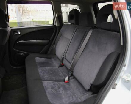 Серый Мицубиси Аутлендер, объемом двигателя 2.4 л и пробегом 171 тыс. км за 8200 $, фото 7 на Automoto.ua