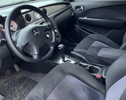 Серый Мицубиси Аутлендер, объемом двигателя 2.38 л и пробегом 180 тыс. км за 6000 $, фото 23 на Automoto.ua