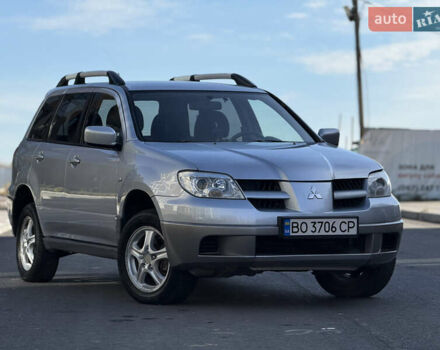 Сірий Міцубісі Аутлендер, об'ємом двигуна 2 л та пробігом 235 тис. км за 5200 $, фото 10 на Automoto.ua