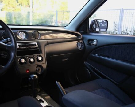 Серый Мицубиси Аутлендер, объемом двигателя 2.4 л и пробегом 200 тыс. км за 8950 $, фото 13 на Automoto.ua