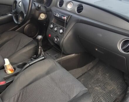 Серый Мицубиси Аутлендер, объемом двигателя 2 л и пробегом 154 тыс. км за 6500 $, фото 6 на Automoto.ua