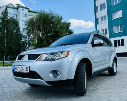Серый Мицубиси Аутлендер, объемом двигателя 2 л и пробегом 179 тыс. км за 9500 $, фото 13 на Automoto.ua