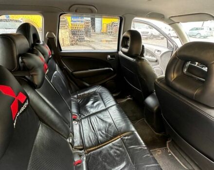 Мицубиси Аутлендер 2006 в Хмельницком на Automoto.ua Серый Мицубиси Аутлендер, объемом двигателя 2.4 л и пробегом 240 тыс. км за 6500 $, фото 13 на Automoto.ua
