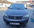 Серый Мицубиси Аутлендер, объемом двигателя 3 л и пробегом 320 тыс. км за 7700 $, фото 10 на Automoto.ua