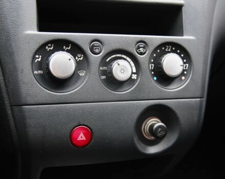 Серый Мицубиси Аутлендер, объемом двигателя 2.4 л и пробегом 171 тыс. км за 8200 $, фото 17 на Automoto.ua