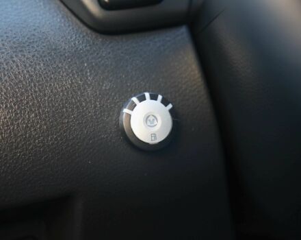 Серый Мицубиси Аутлендер, объемом двигателя 2.4 л и пробегом 200 тыс. км за 8950 $, фото 22 на Automoto.ua