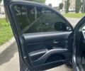Серый Мицубиси Аутлендер, объемом двигателя 2 л и пробегом 250 тыс. км за 9300 $, фото 8 на Automoto.ua