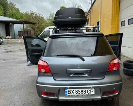 Мицубиси Аутлендер 2006 в Хмельницком на Automoto.ua Серый Мицубиси Аутлендер, объемом двигателя 2.4 л и пробегом 240 тыс. км за 6500 $, фото 10 на Automoto.ua