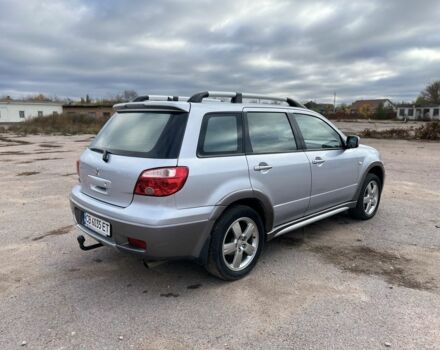 Серый Мицубиси Аутлендер, объемом двигателя 2.4 л и пробегом 264 тыс. км за 6300 $, фото 6 на Automoto.ua