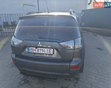 Серый Мицубиси Аутлендер, объемом двигателя 3 л и пробегом 320 тыс. км за 7700 $, фото 8 на Automoto.ua