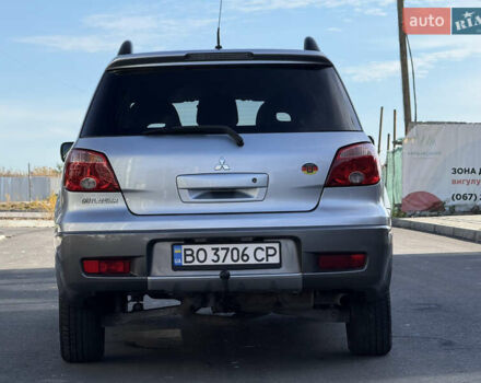 Сірий Міцубісі Аутлендер, об'ємом двигуна 2 л та пробігом 235 тис. км за 5200 $, фото 14 на Automoto.ua