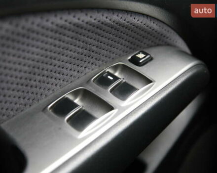 Серый Мицубиси Аутлендер, объемом двигателя 2.4 л и пробегом 171 тыс. км за 8200 $, фото 21 на Automoto.ua