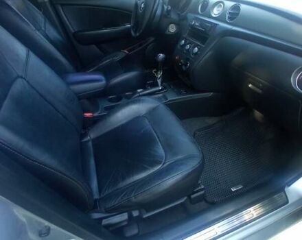 Сірий Міцубісі Аутлендер, об'ємом двигуна 2.38 л та пробігом 226 тис. км за 10000 $, фото 9 на Automoto.ua